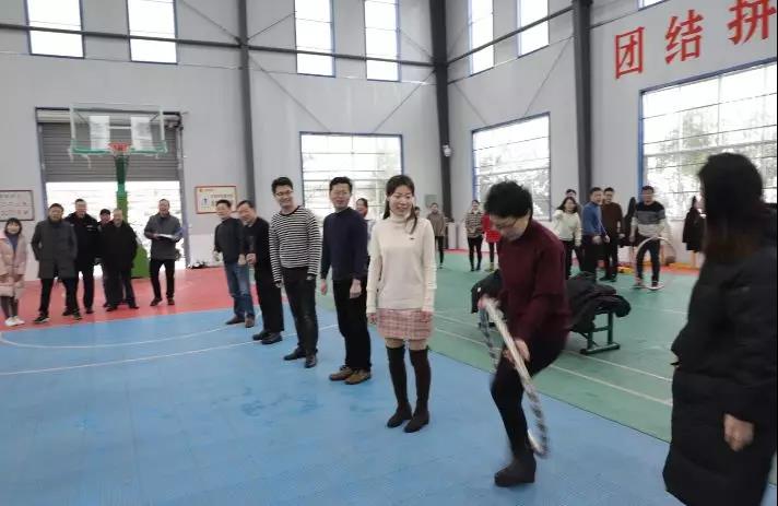 运动会2.jpg 运动会2.jpg